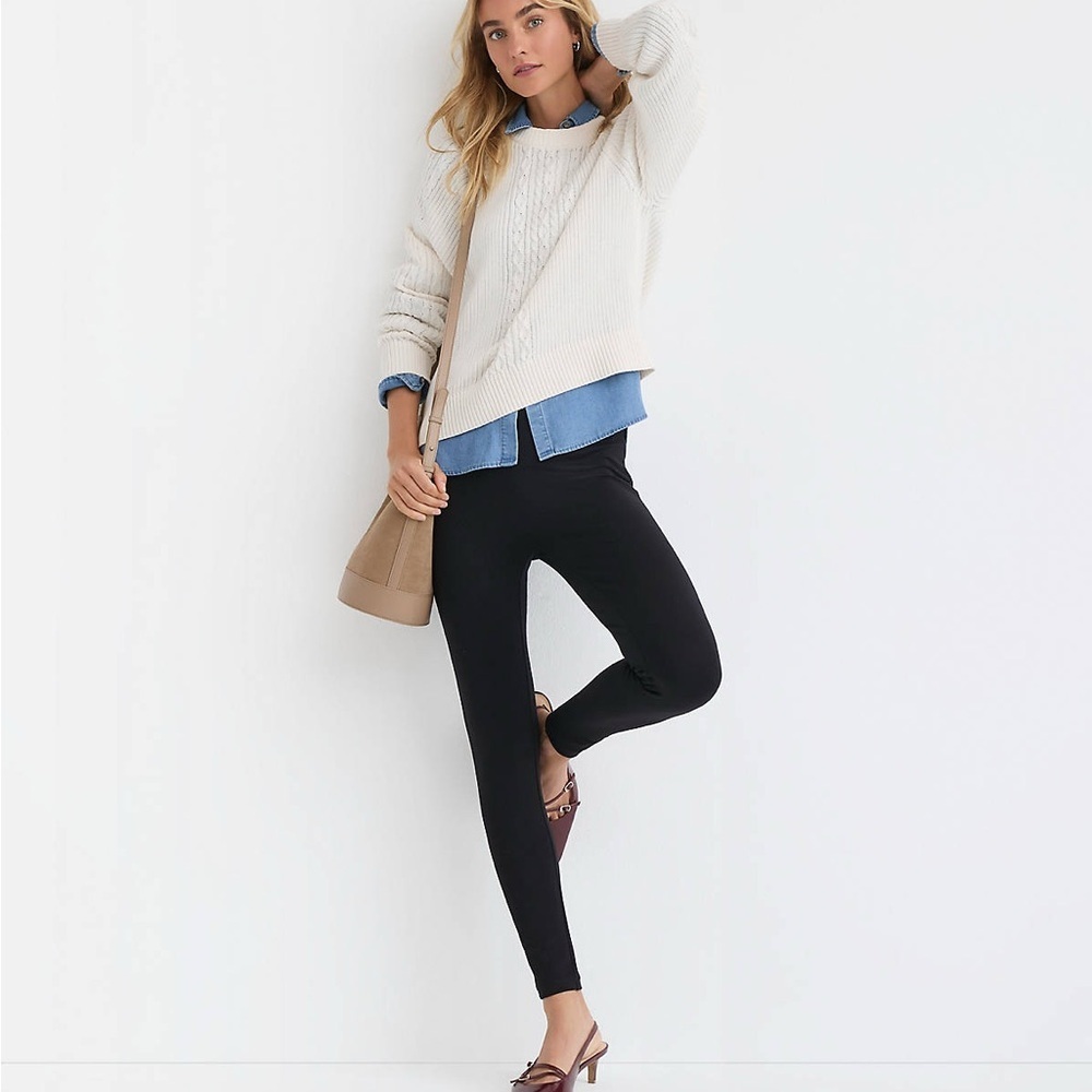 *LOFT* Black Slim Through Hip & Thigh Leggings NWT Size Small